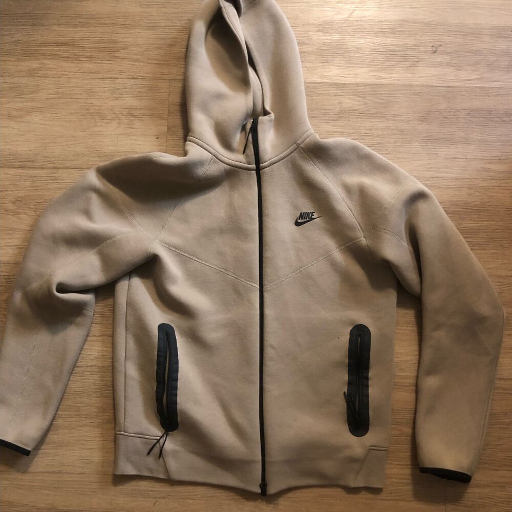 Mens Nike Tech Jacket